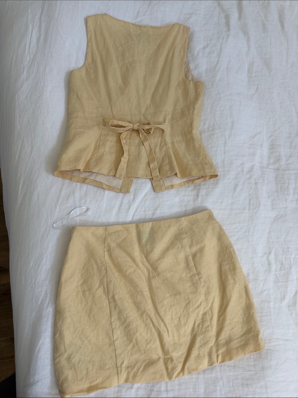 Reformation Lina Linen Set in Yellow - sold out! - Picture 5 of 5